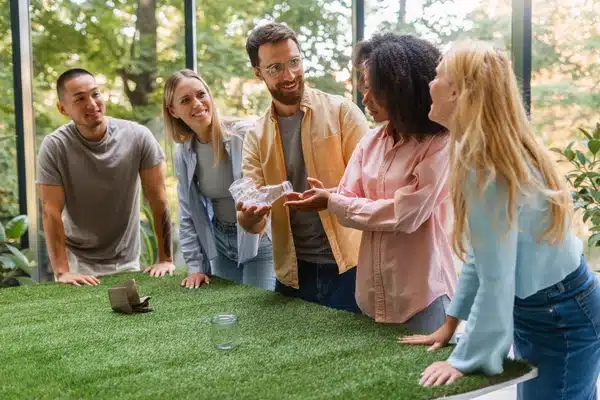 Team building en entreprise à Montpellier - cohésion d'équipe en extérieur